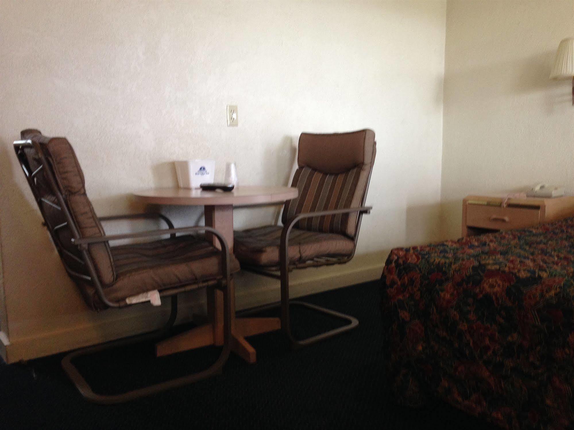 Hub Motel Redmond Luaran gambar