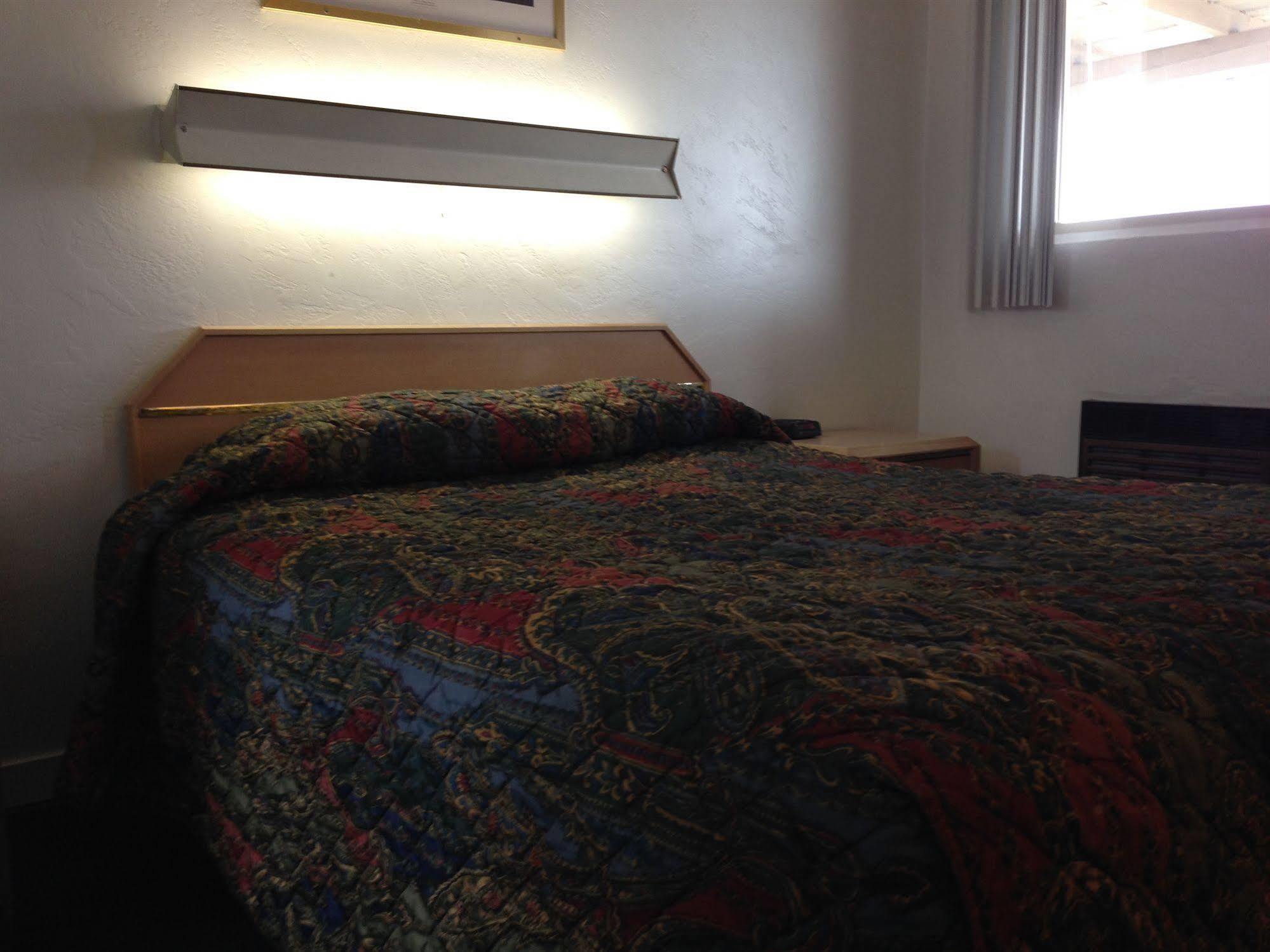 Hub Motel Redmond Luaran gambar